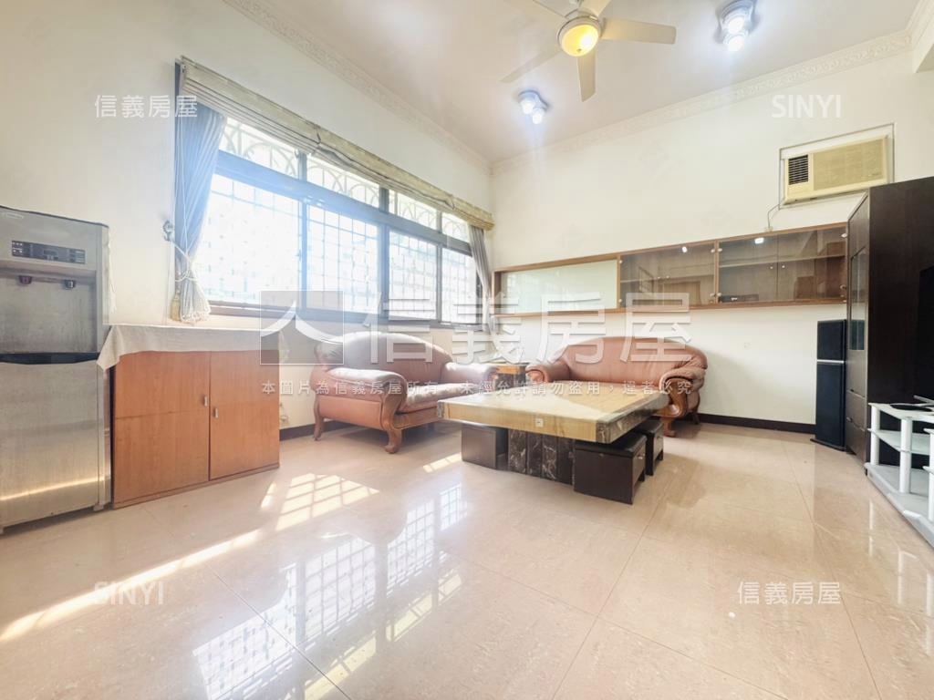 地約８８坪獨棟角間透天房屋室內格局與周邊環境