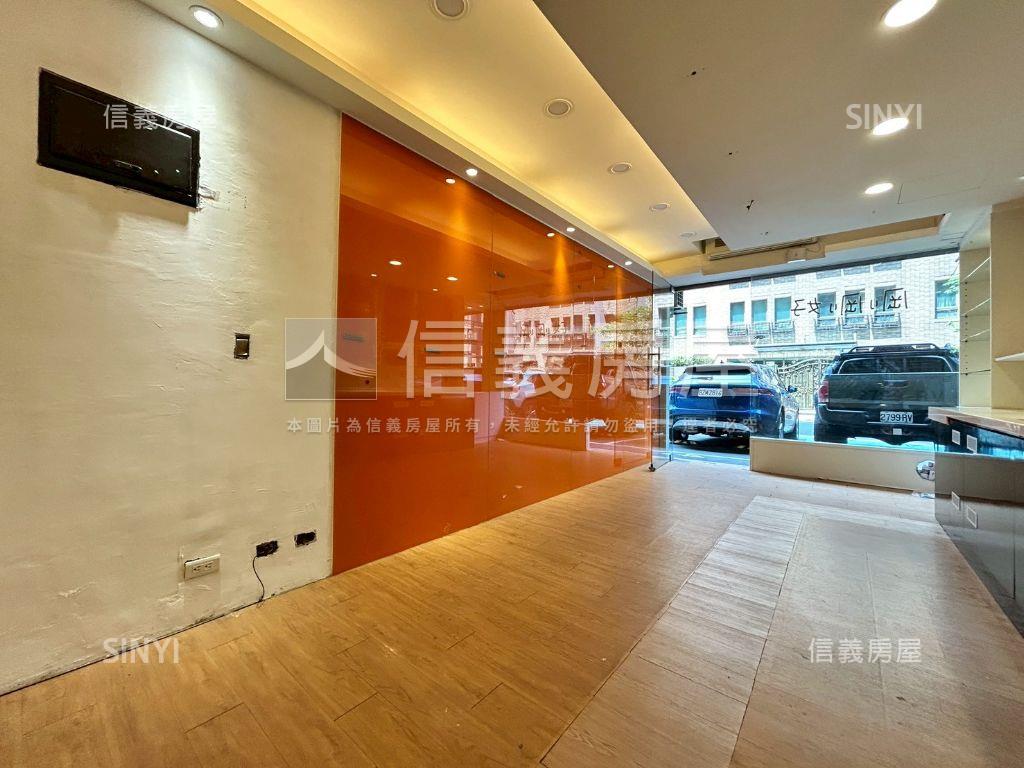 近１０１，巨龍小巧金店舖房屋室內格局與周邊環境