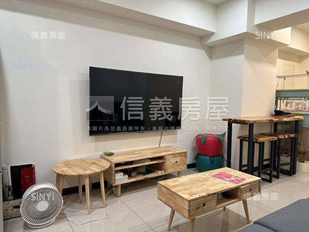 新潤翡麗高樓採光三房房屋室內格局與周邊環境