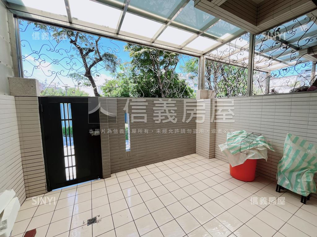 中興路★達觀美麗透天房屋室內格局與周邊環境