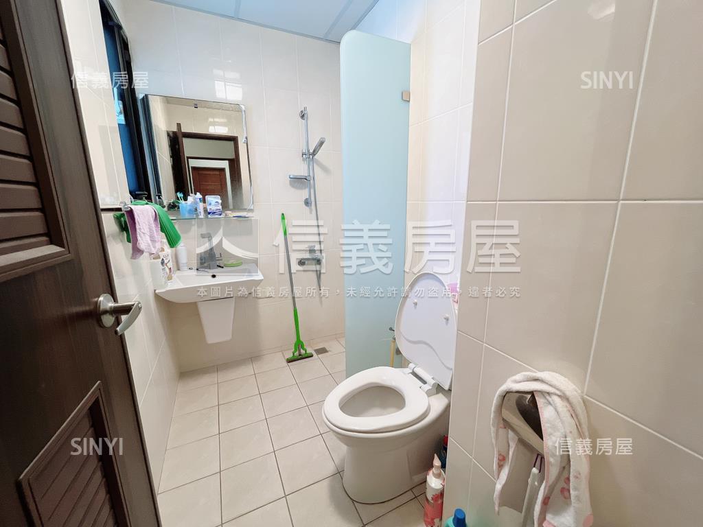 中興路★達觀美麗透天房屋室內格局與周邊環境