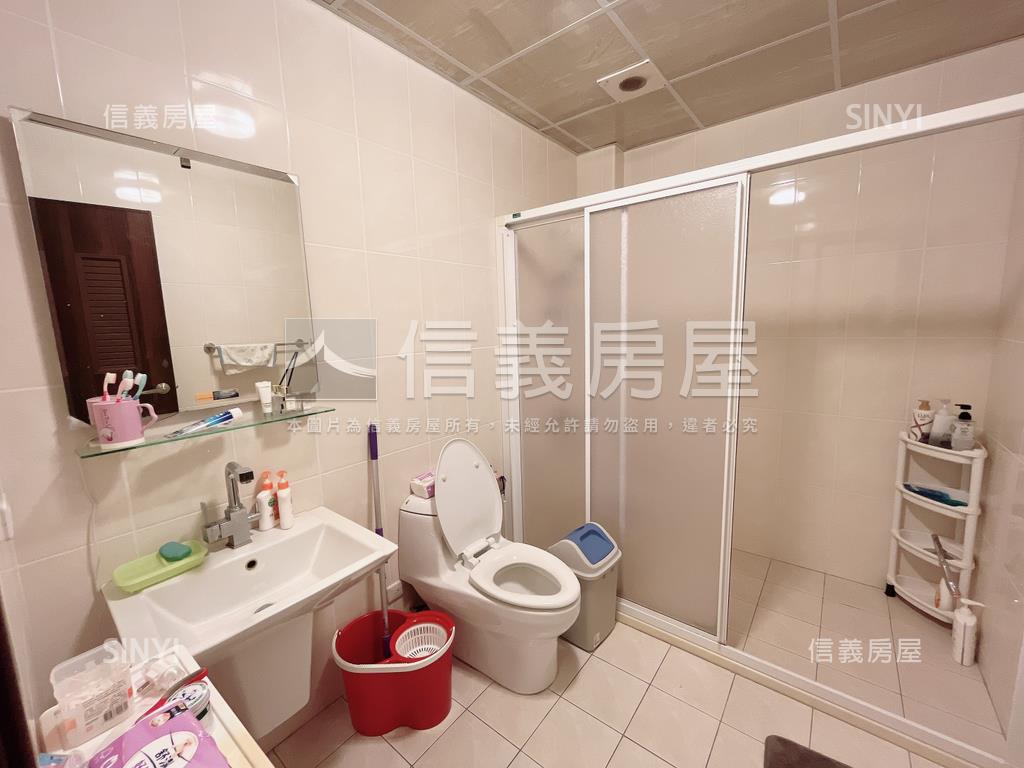 中興路★達觀美麗透天房屋室內格局與周邊環境