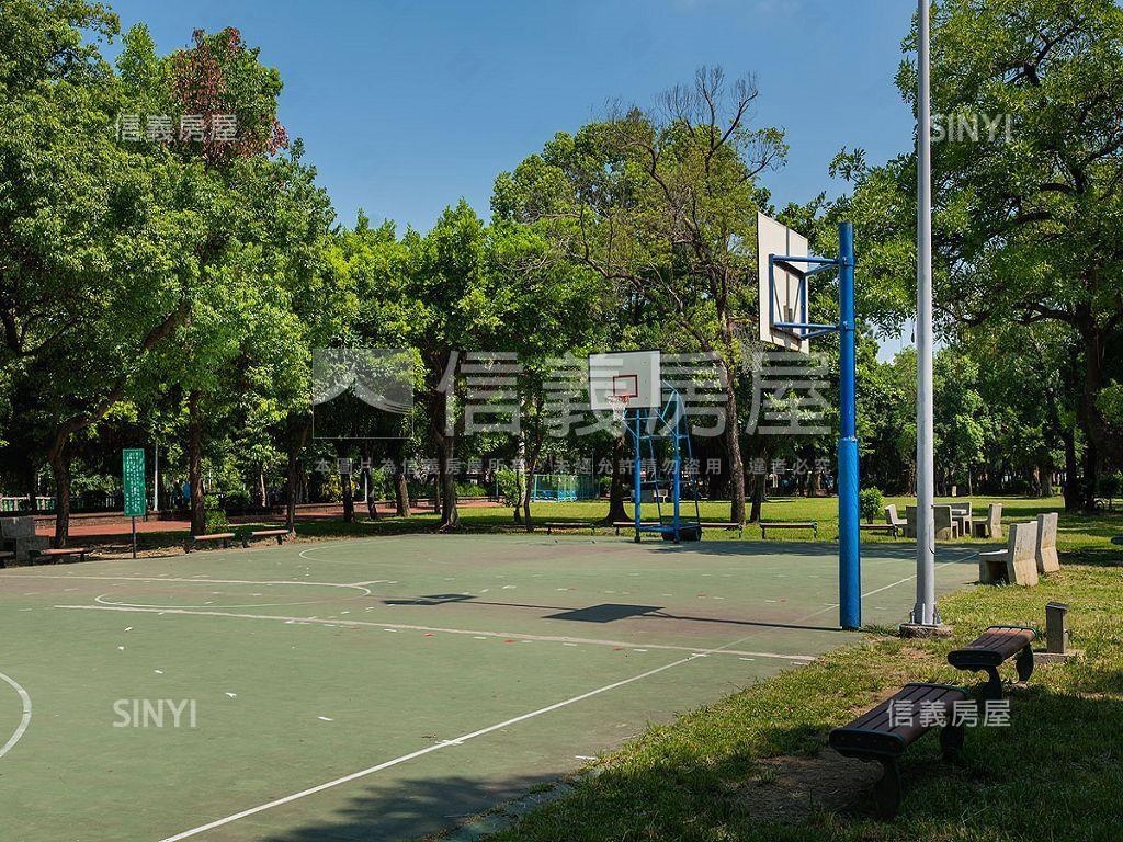 板橋大智街邊間一樓房屋室內格局與周邊環境
