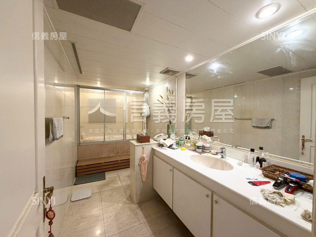 敦南安和☆東帝士花園廣場房屋室內格局與周邊環境