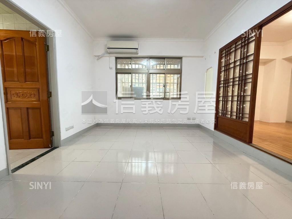 低總價！華廈兩房！房屋室內格局與周邊環境