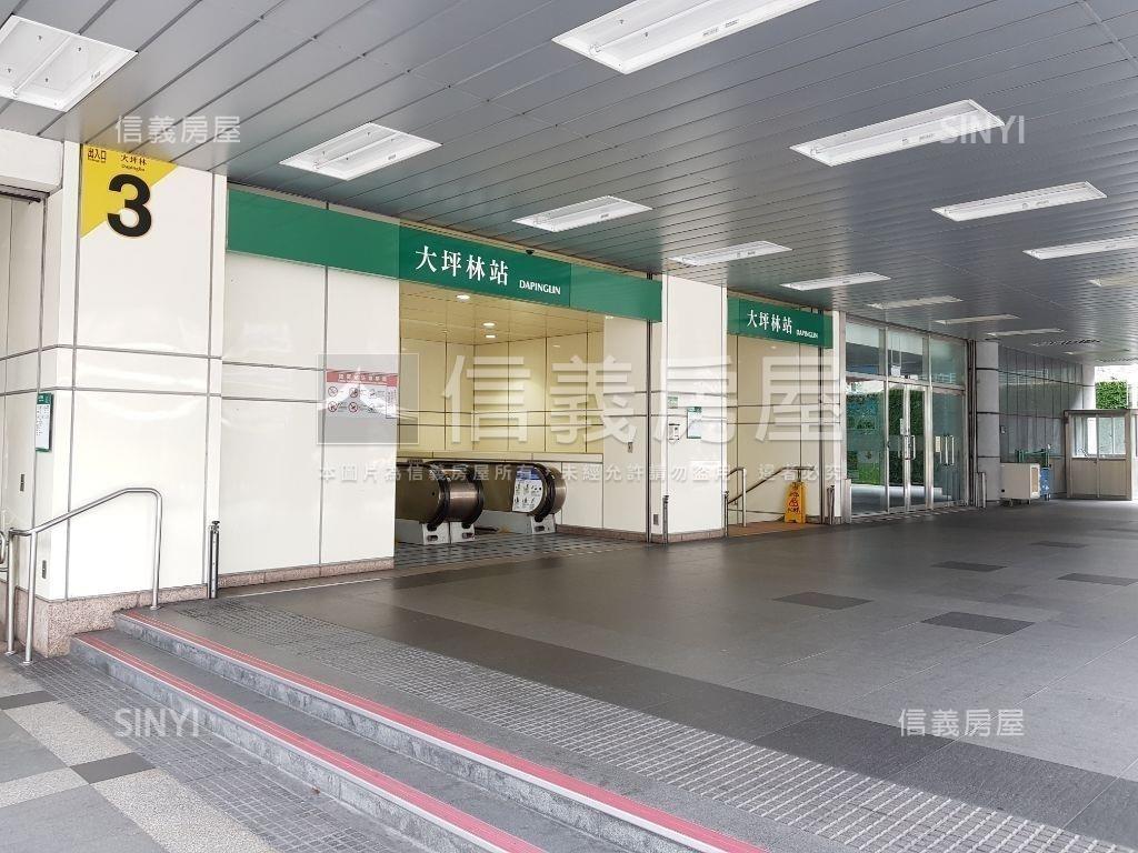 大坪林捷運路寬醒目金店面房屋室內格局與周邊環境
