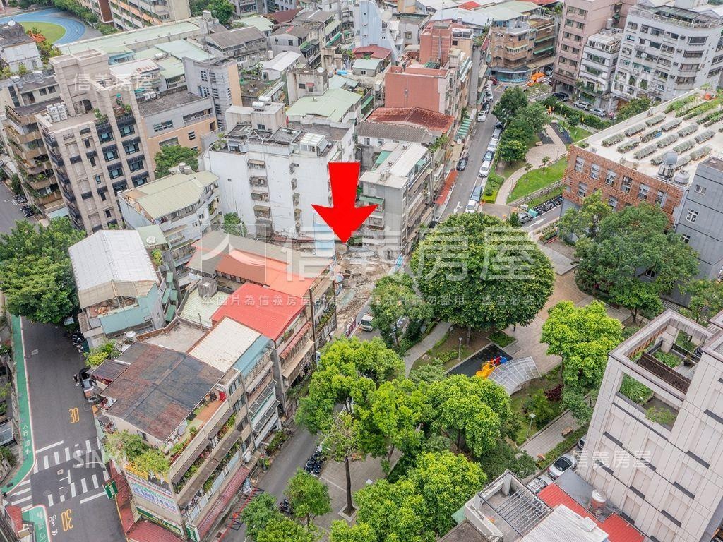 基泰大安Ｂ戶面公園房屋室內格局與周邊環境