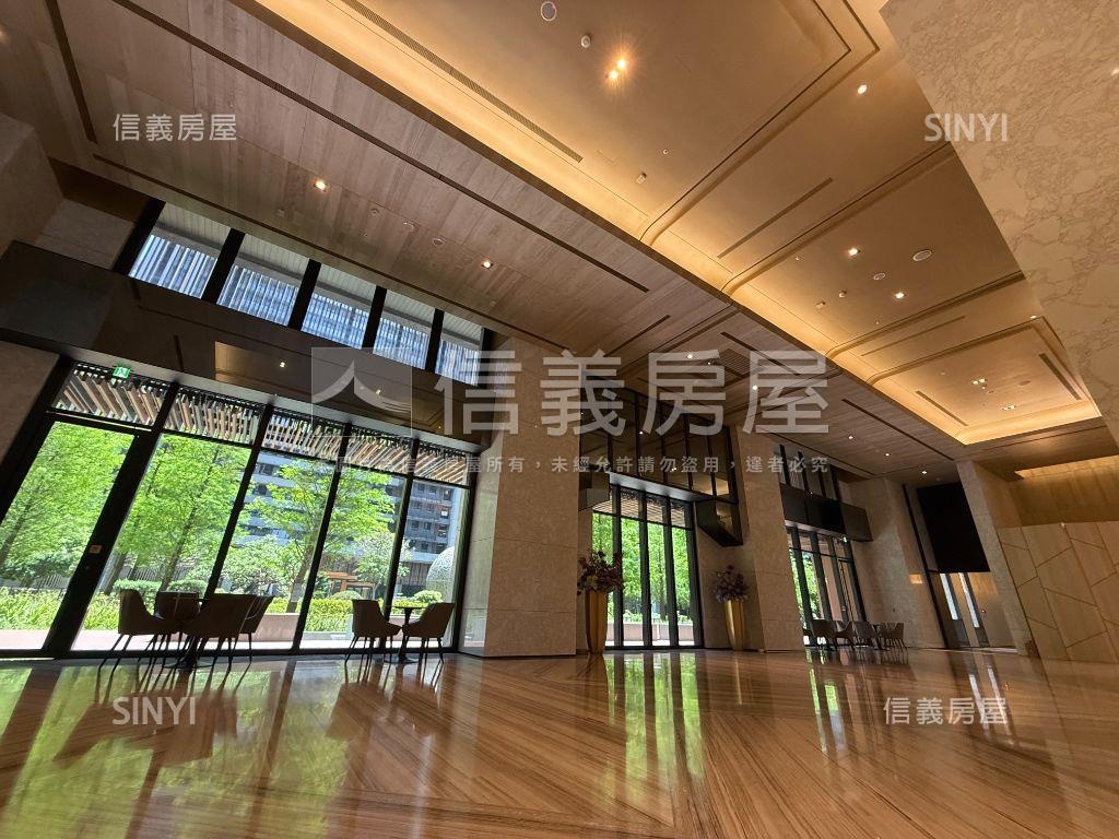 夢幻誠高樓三房車位房屋室內格局與周邊環境
