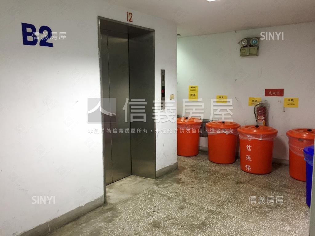 松山新城甲標３房房屋室內格局與周邊環境