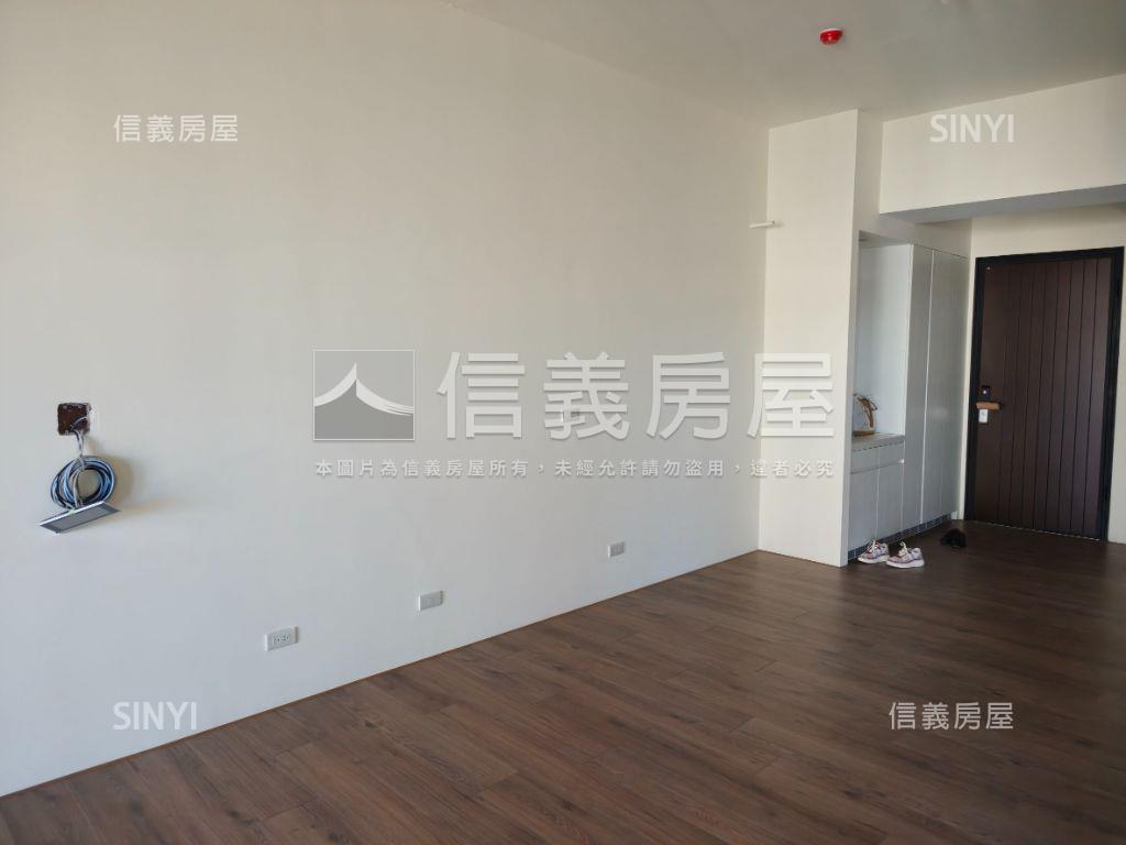 七期Ｖ市政。三改二房平車房屋室內格局與周邊環境