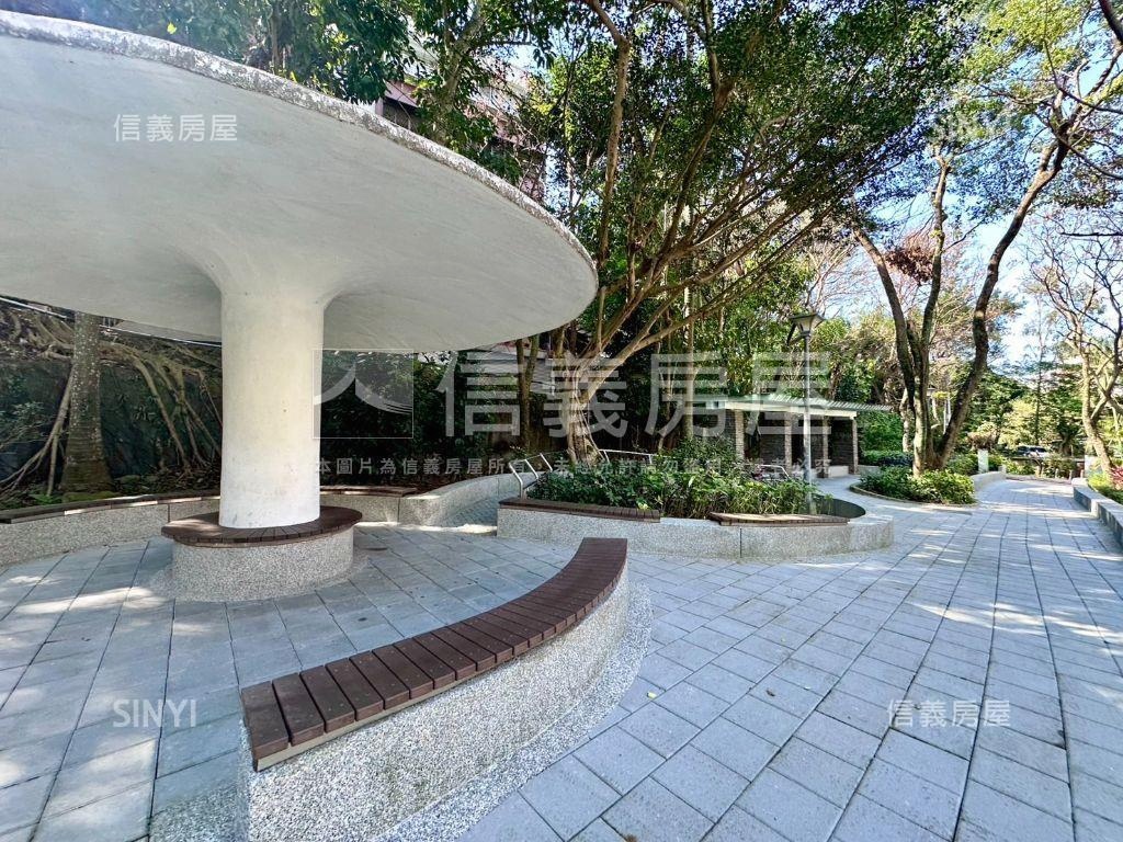 近公園電梯典雅美居房屋室內格局與周邊環境