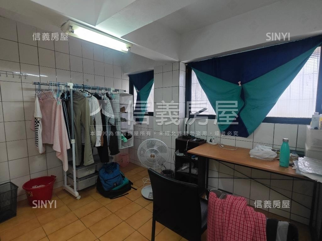 【新接】永吉邊間頂加房屋室內格局與周邊環境