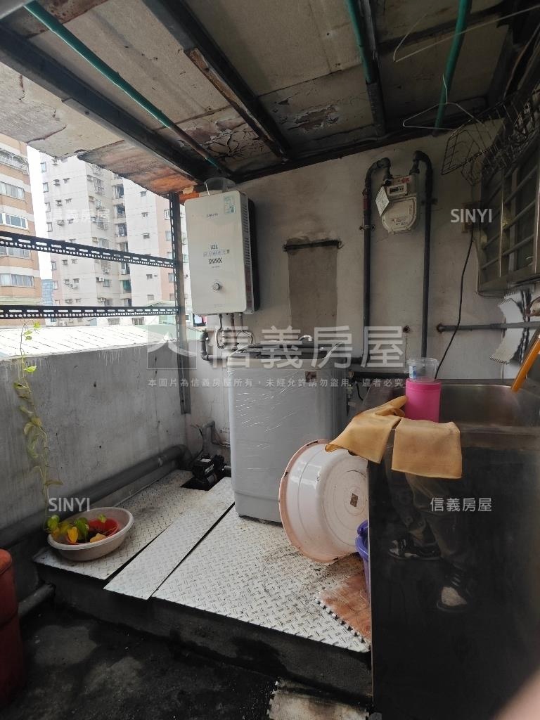 【新接】永吉邊間頂加房屋室內格局與周邊環境