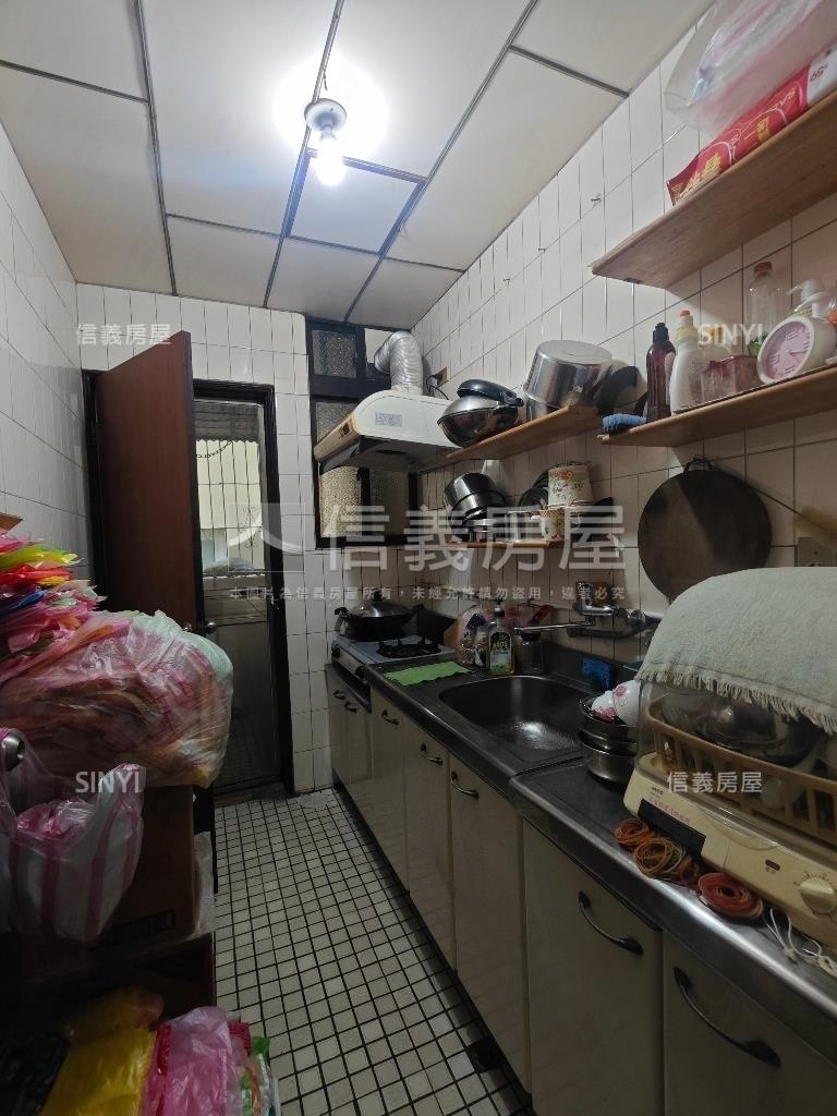 【新接】永吉邊間頂加房屋室內格局與周邊環境