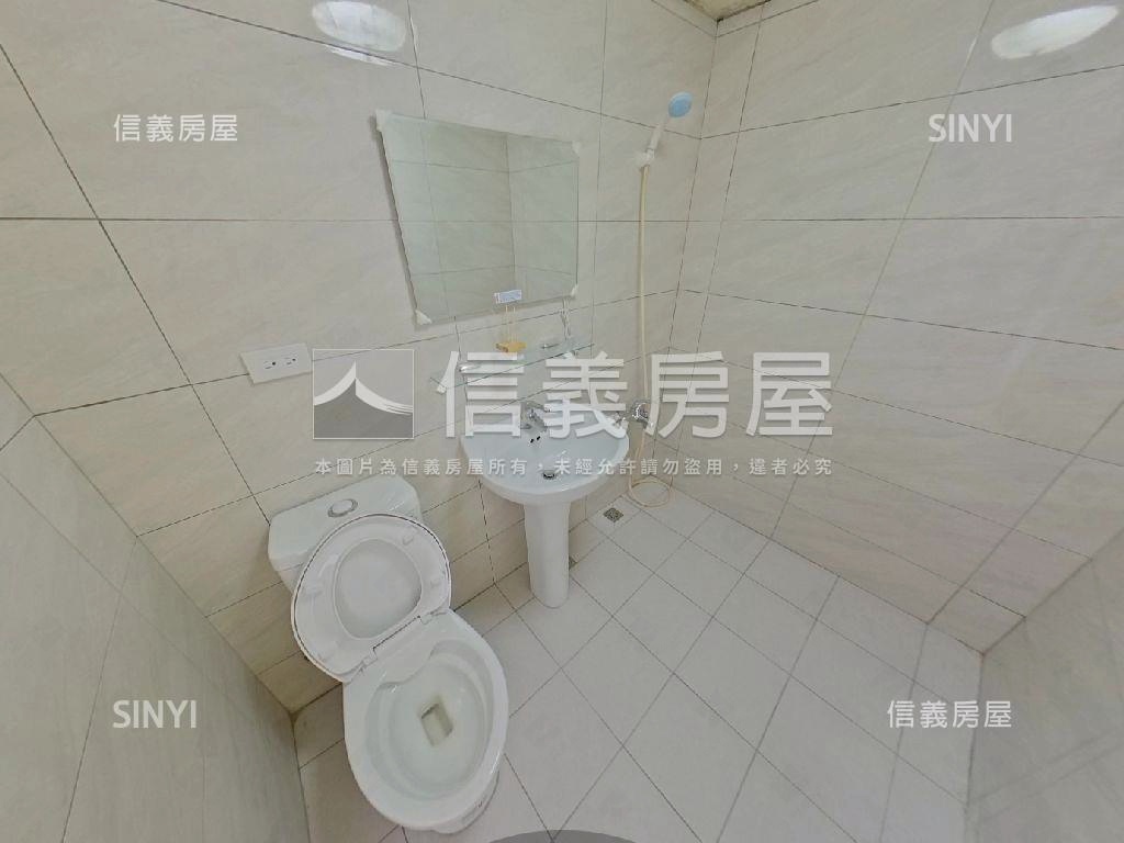 近東榮路視野三房附車位房屋室內格局與周邊環境