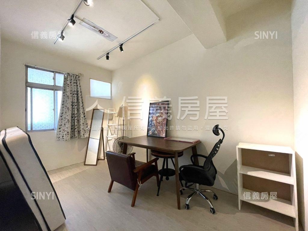 西區一層一戶美三房房屋室內格局與周邊環境