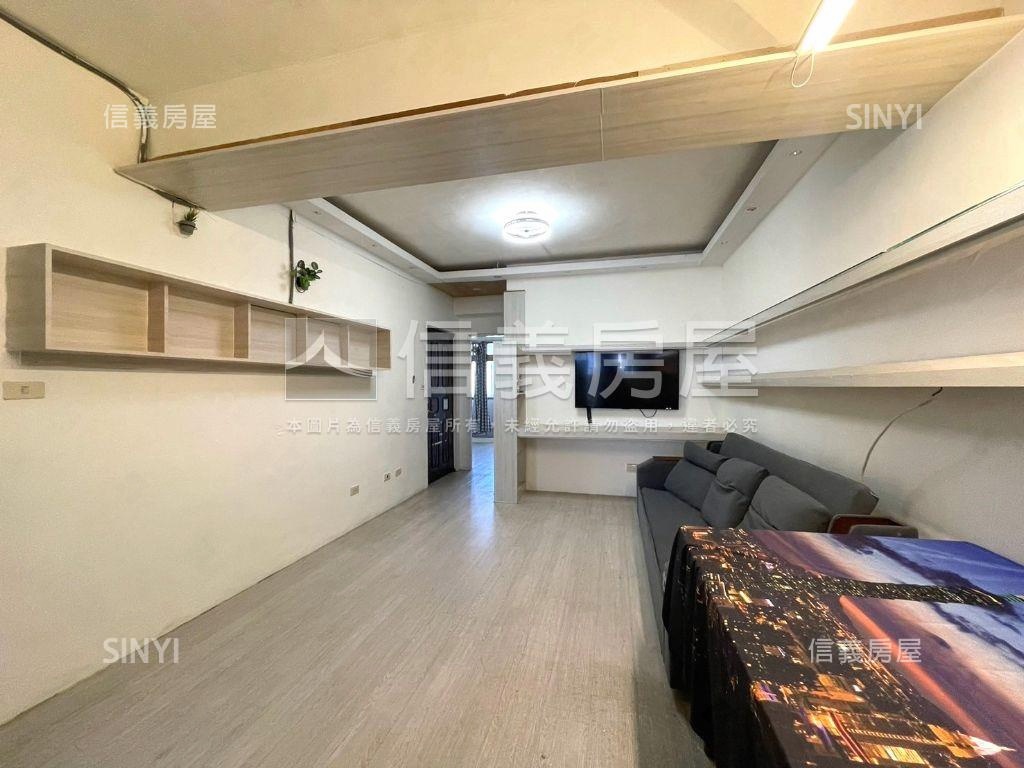 西區一層一戶美三房房屋室內格局與周邊環境