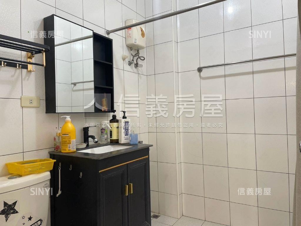 西區一層一戶美三房房屋室內格局與周邊環境