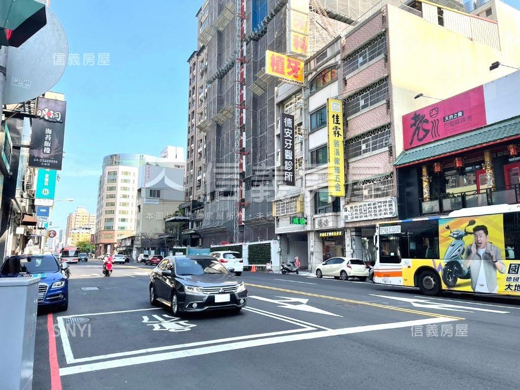 西區一層一戶美三房房屋室內格局與周邊環境