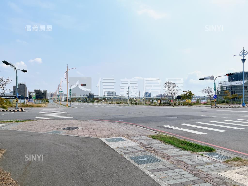 三民西路十三期角地房屋室內格局與周邊環境