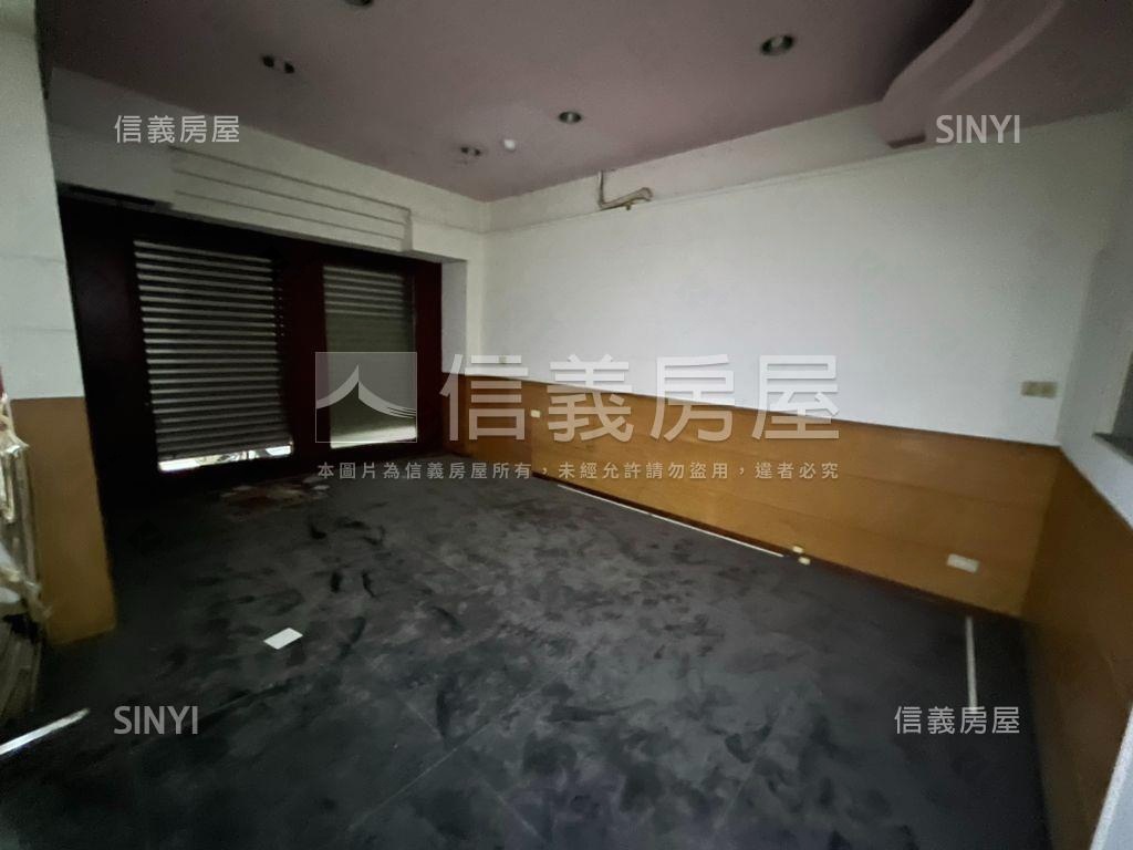 龍東路雙店面房屋室內格局與周邊環境