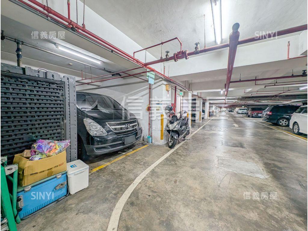中庭溫馨４房車位房屋室內格局與周邊環境