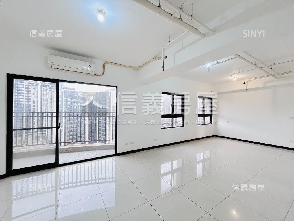 青埔躍世界景觀雙車位房屋室內格局與周邊環境