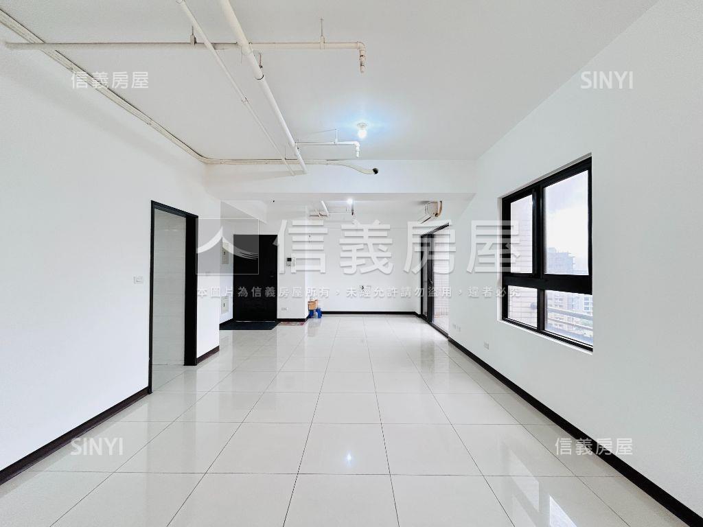 青埔躍世界景觀雙車位房屋室內格局與周邊環境