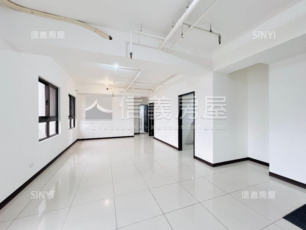 青埔躍世界景觀雙車位房屋室內格局與周邊環境