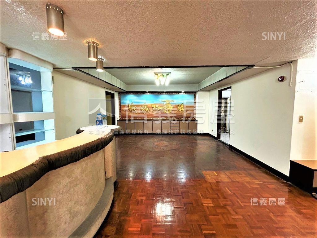 阿波羅後棟邊間住辦房屋室內格局與周邊環境