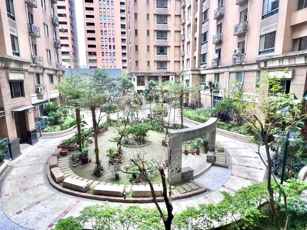 近小檜溪景觀４房車位房屋室內格局與周邊環境