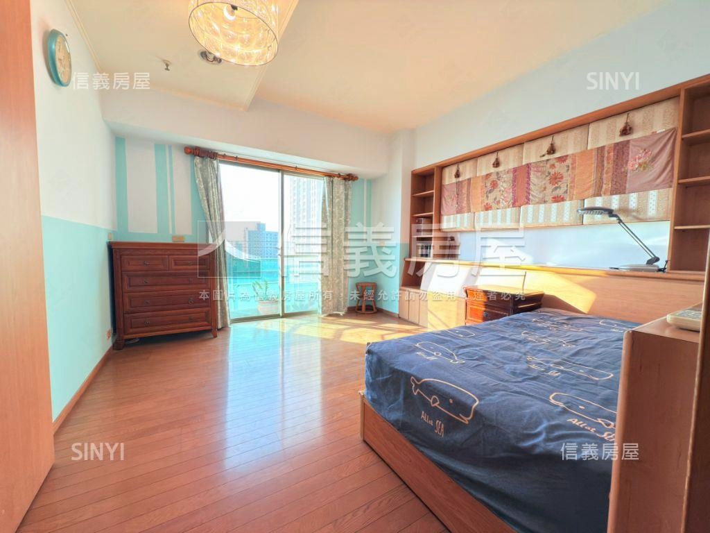 八期湖水岸面公園視野美屋房屋室內格局與周邊環境