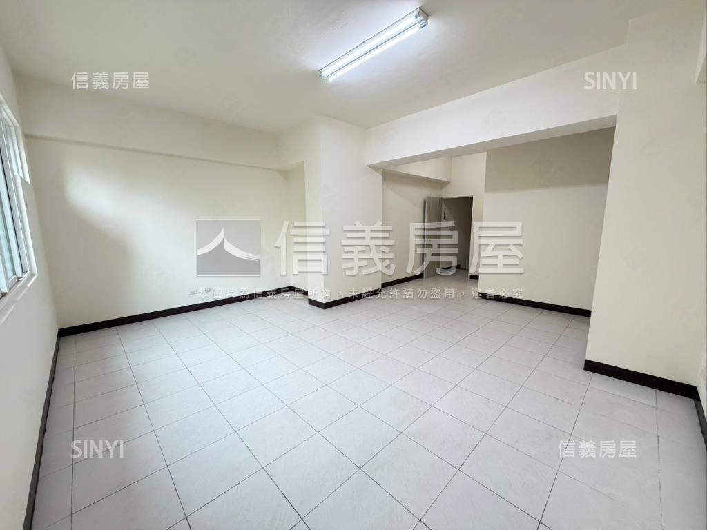 鳳山整新住辦店含平車Ⅲ房屋室內格局與周邊環境