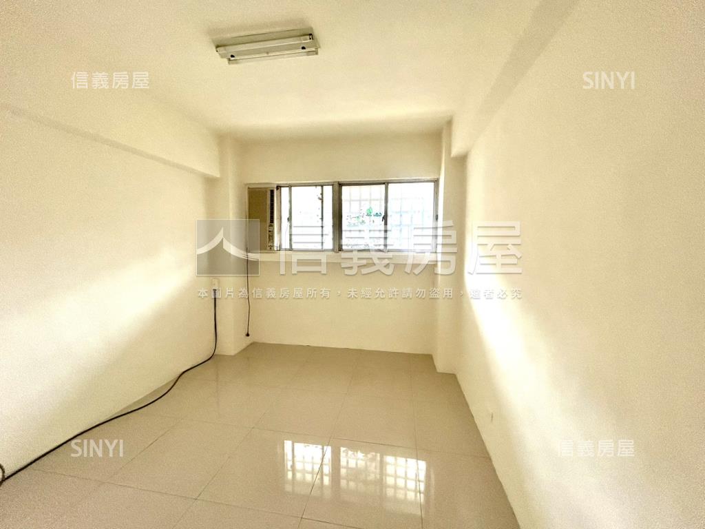 永春捷運電梯３房房屋室內格局與周邊環境