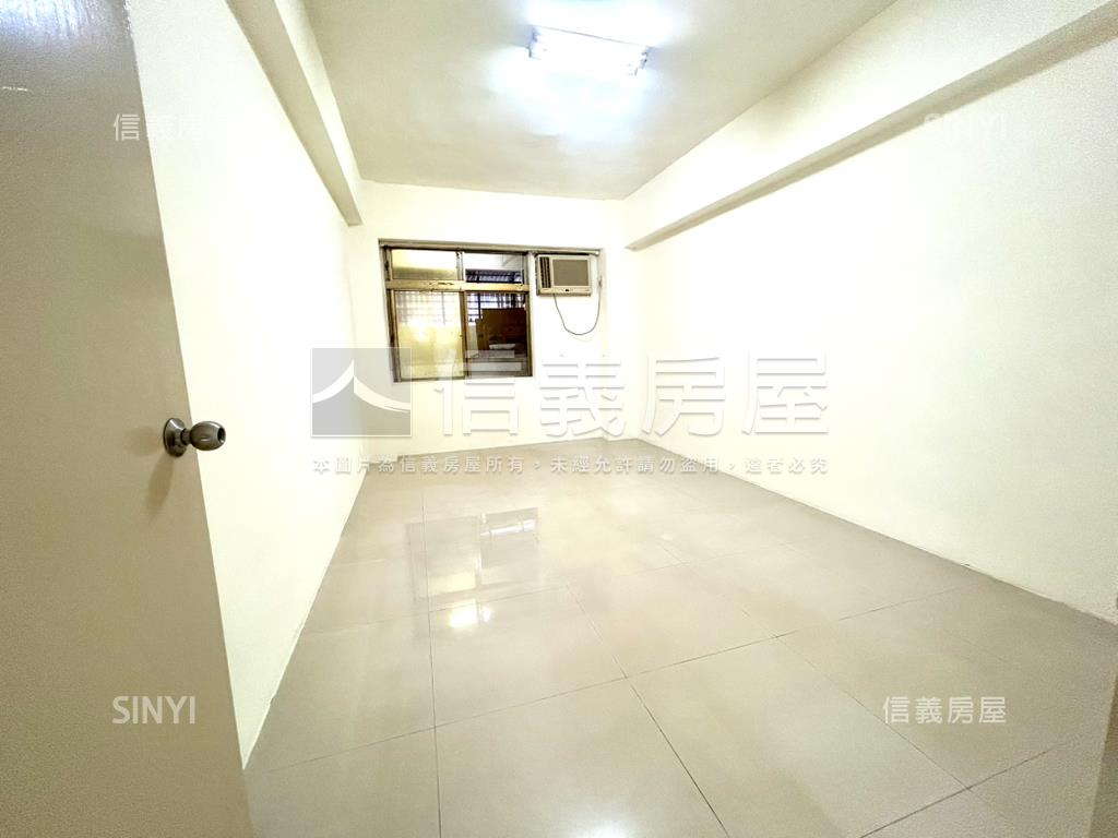 永春捷運電梯３房房屋室內格局與周邊環境