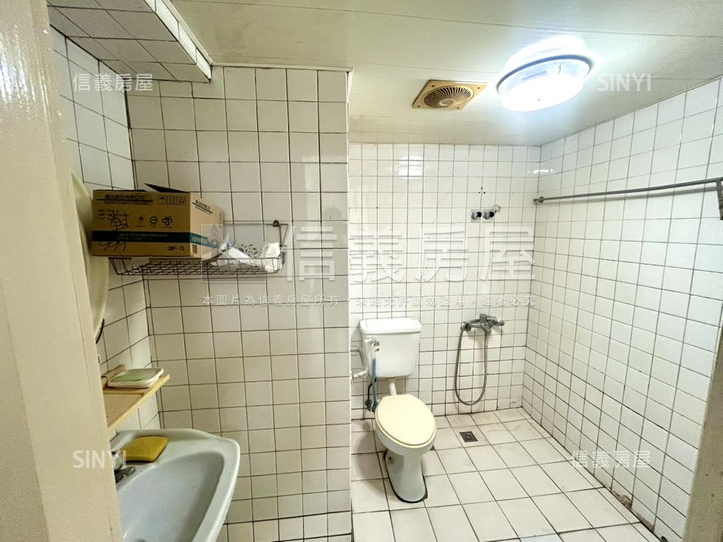 永春捷運電梯３房房屋室內格局與周邊環境