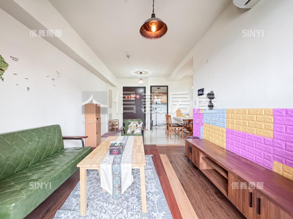 富宇雙學苑朝東南三房房屋室內格局與周邊環境