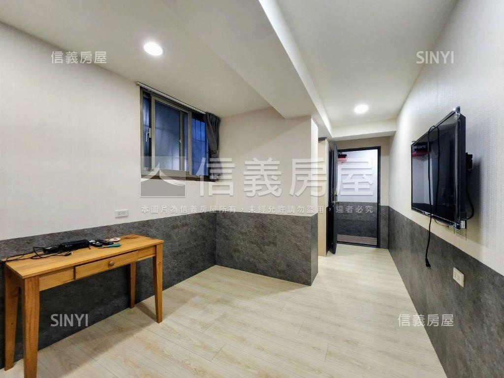 稀有釋出信義路店面房屋室內格局與周邊環境