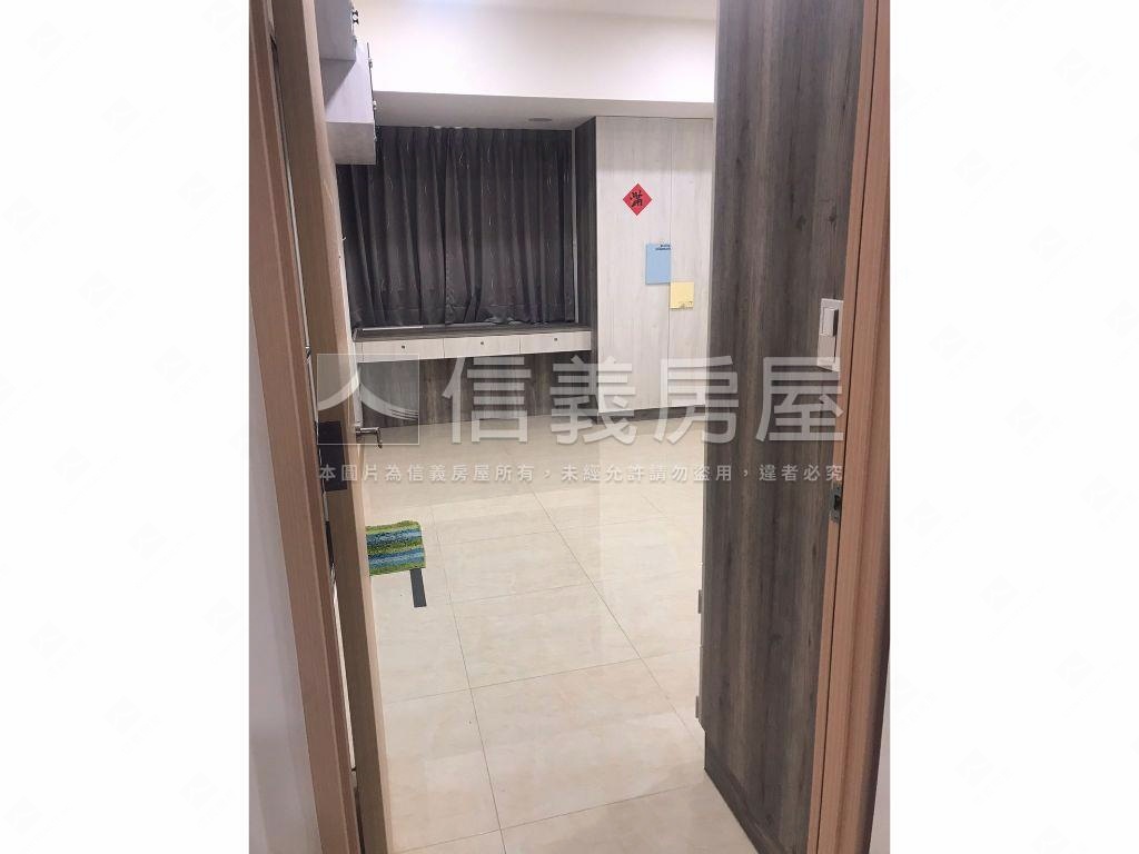 江南大宅稀有邊間陽光三房房屋室內格局與周邊環境