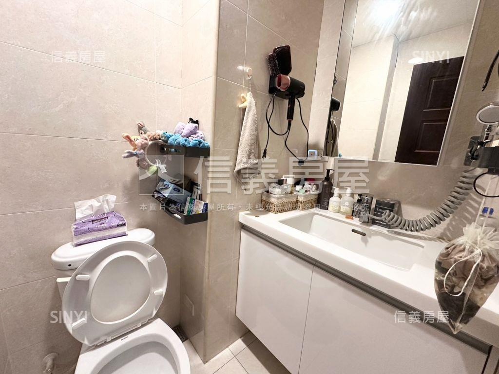 在信義譜出愛的樂章房屋室內格局與周邊環境