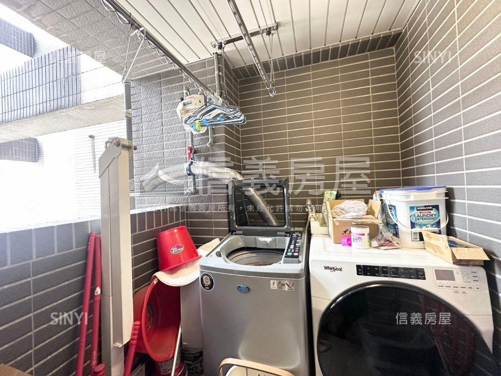 在信義譜出愛的樂章房屋室內格局與周邊環境