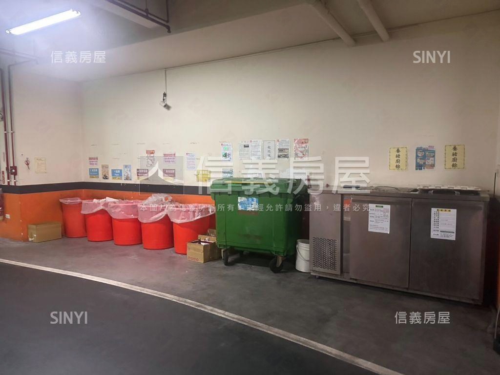 在信義譜出愛的樂章房屋室內格局與周邊環境