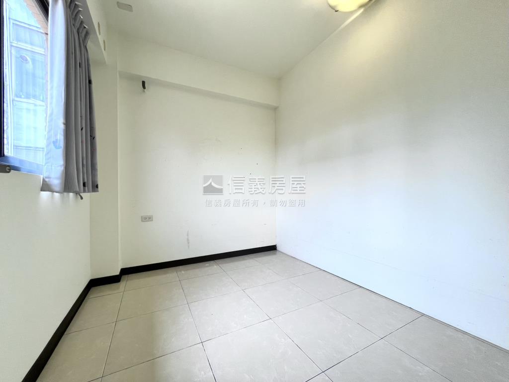稀有釋出·百坪深耕５別墅房屋室內格局與周邊環境