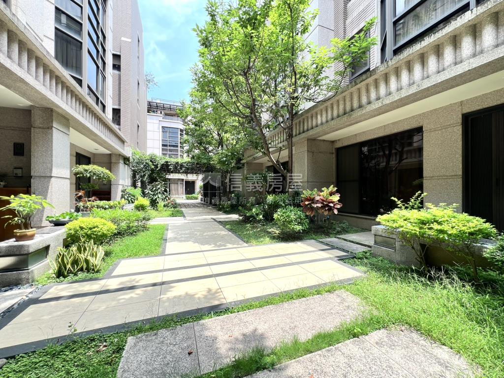 稀有釋出·百坪深耕５別墅房屋室內格局與周邊環境