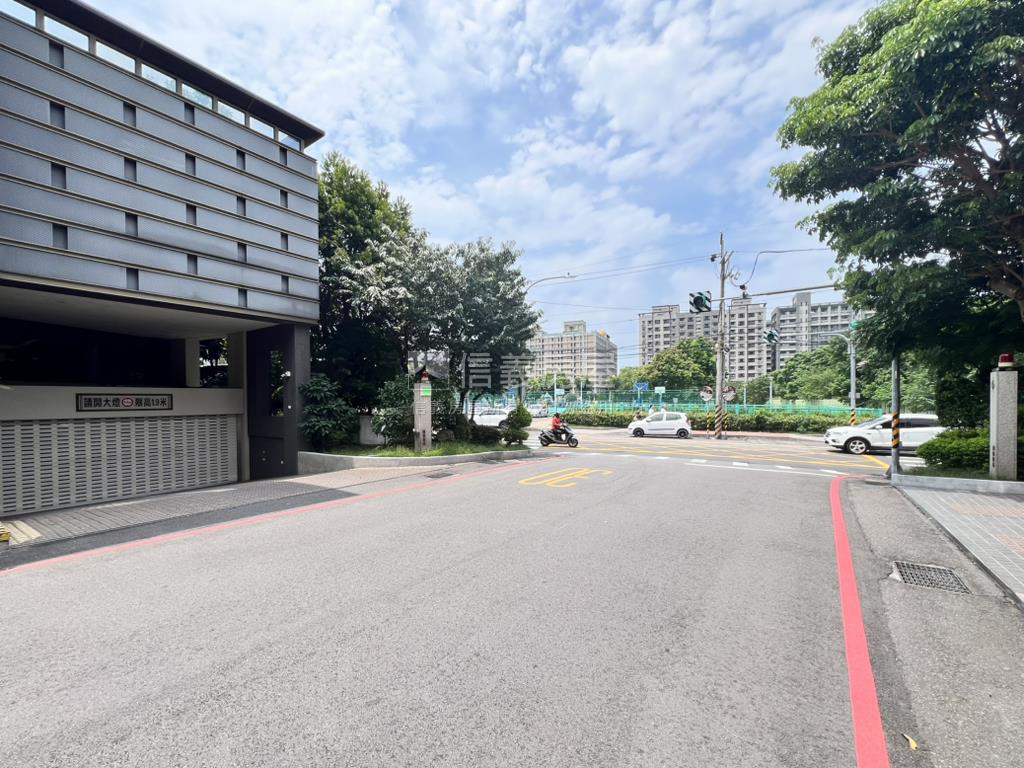 稀有釋出·百坪深耕５別墅房屋室內格局與周邊環境