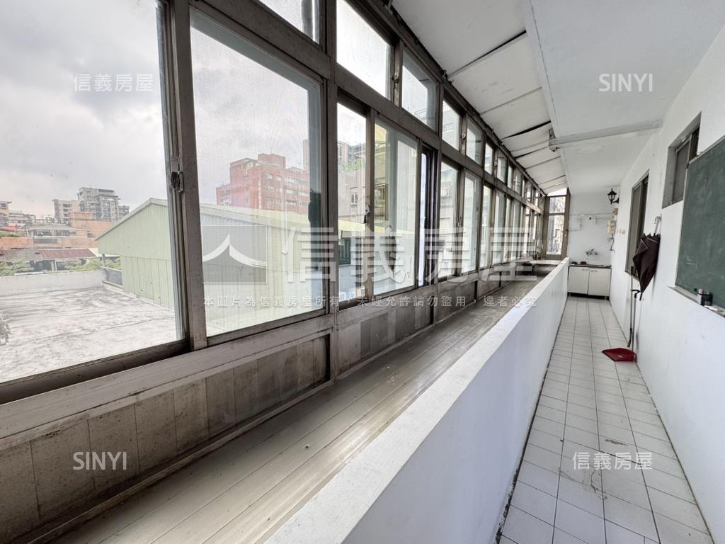 專任★科技大樓站★華廈房屋室內格局與周邊環境