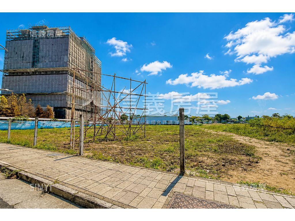 斗六面公園８８６坪商業地房屋室內格局與周邊環境