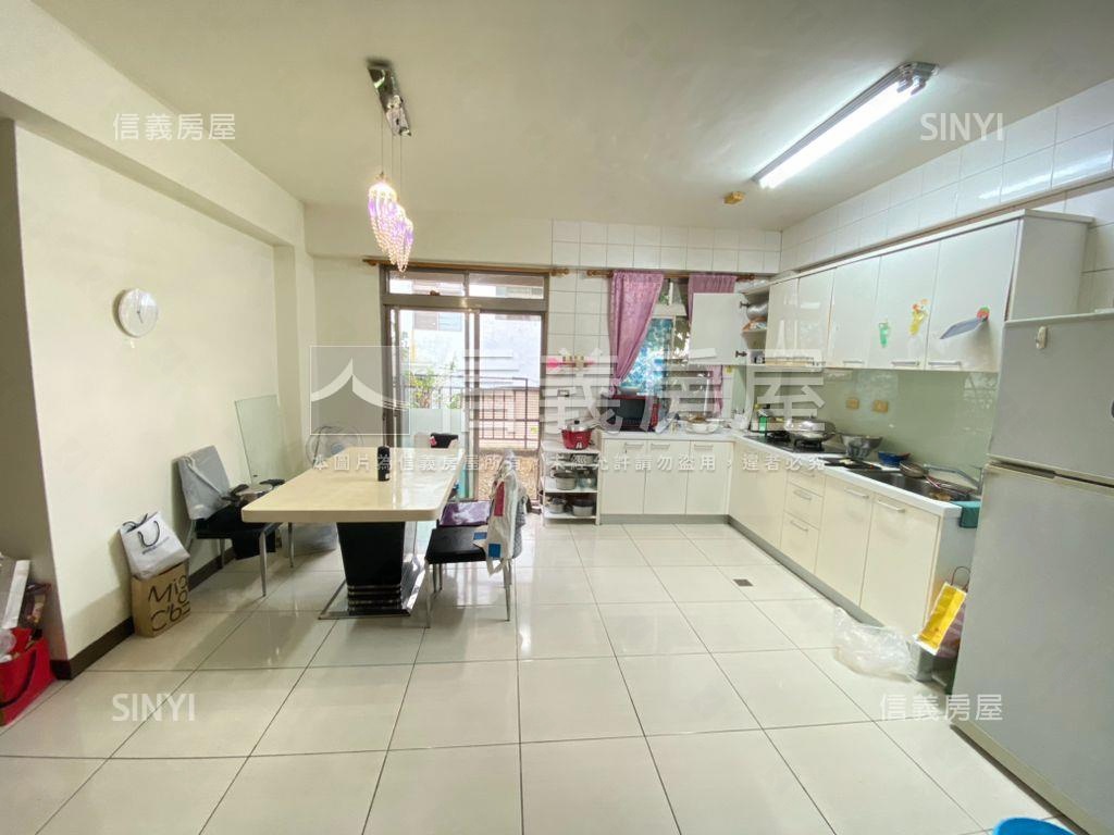 薇納市大坪數鳥語花香別墅房屋室內格局與周邊環境