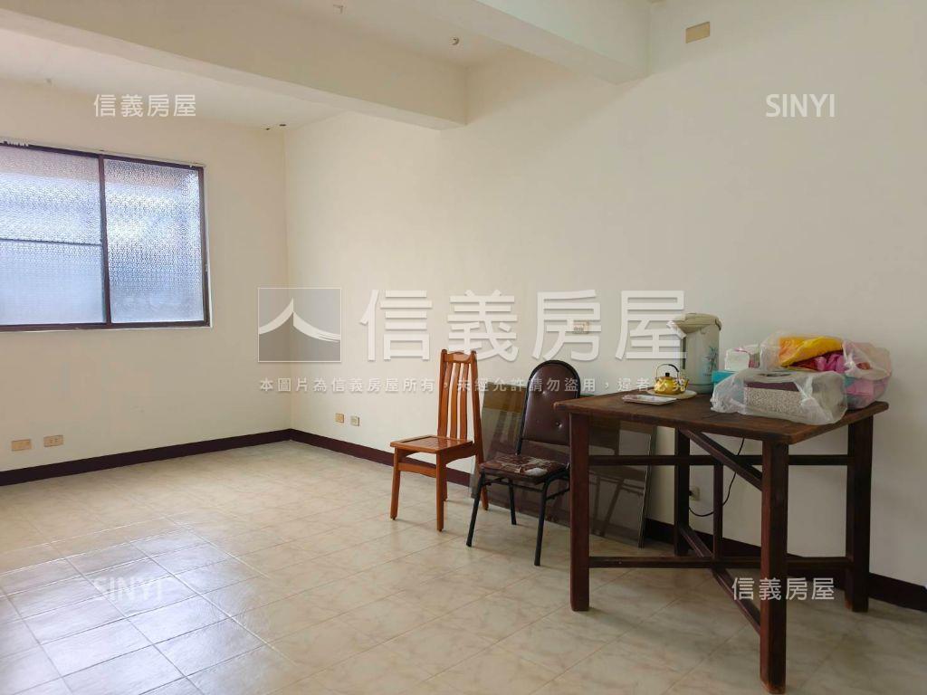 瑞隆正街騎樓式透店房屋室內格局與周邊環境