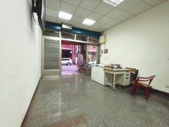 瑞隆正街騎樓式透店